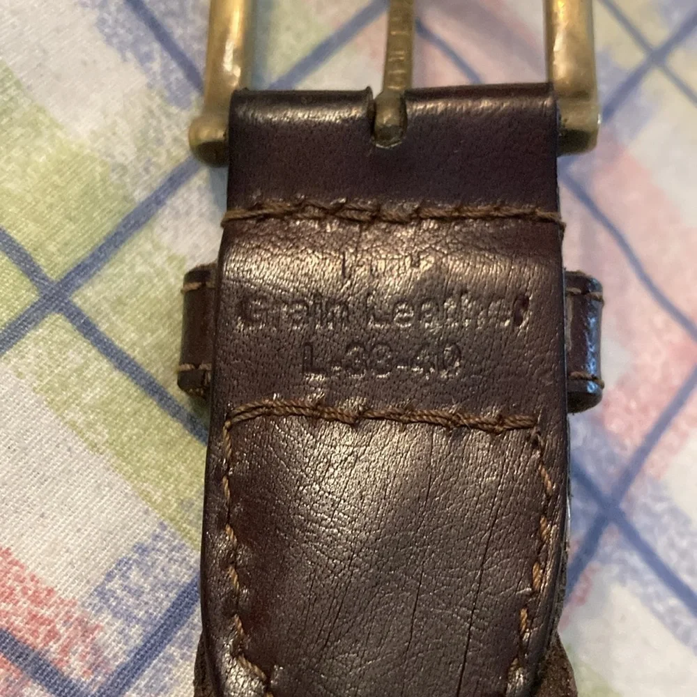 Men’s leather belt sz. 38-40” braided, w/gt slightly worn buckle.    $15 - Picture 3 of 5